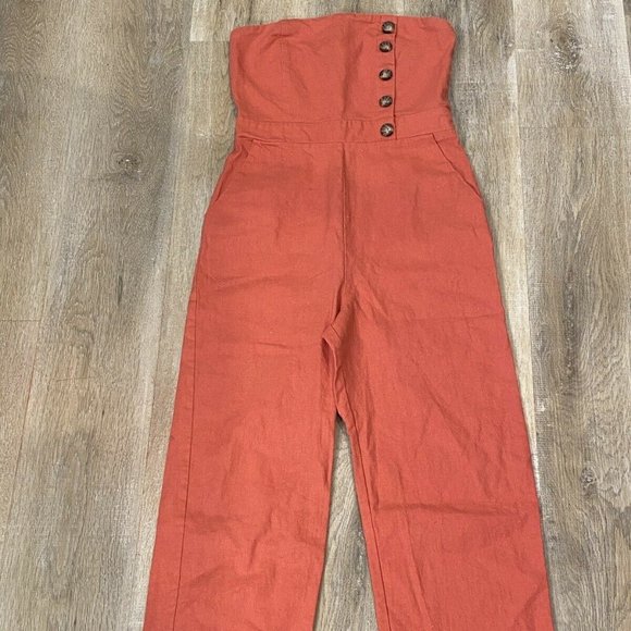 Social Gypsy Pants - Strapless Linen Jumpsuit With Pockets Button Front
